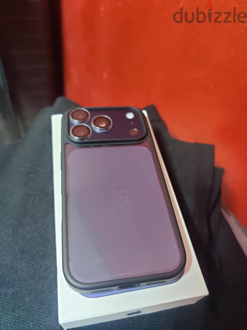 Apple - iPhone 17 Pro 2