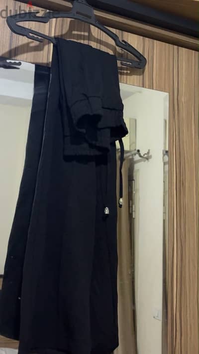 بنطلون اسود