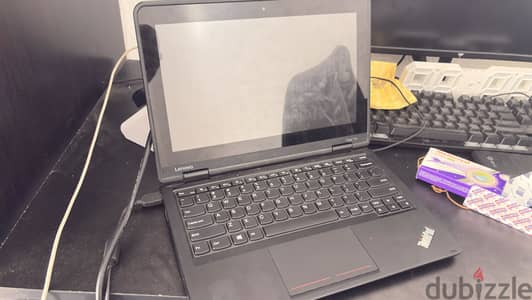 Lenovo thinkpad youga e11