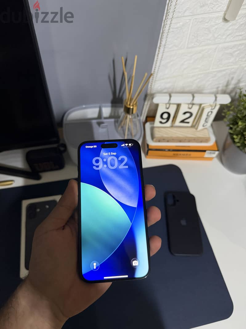 Apple - iPhone 16 Plus 4