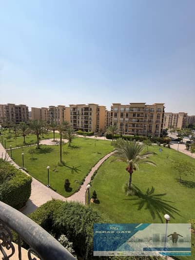 Apartment for sale in Rehab City, overlooking the gardens, in a very special location, 211 square meters,