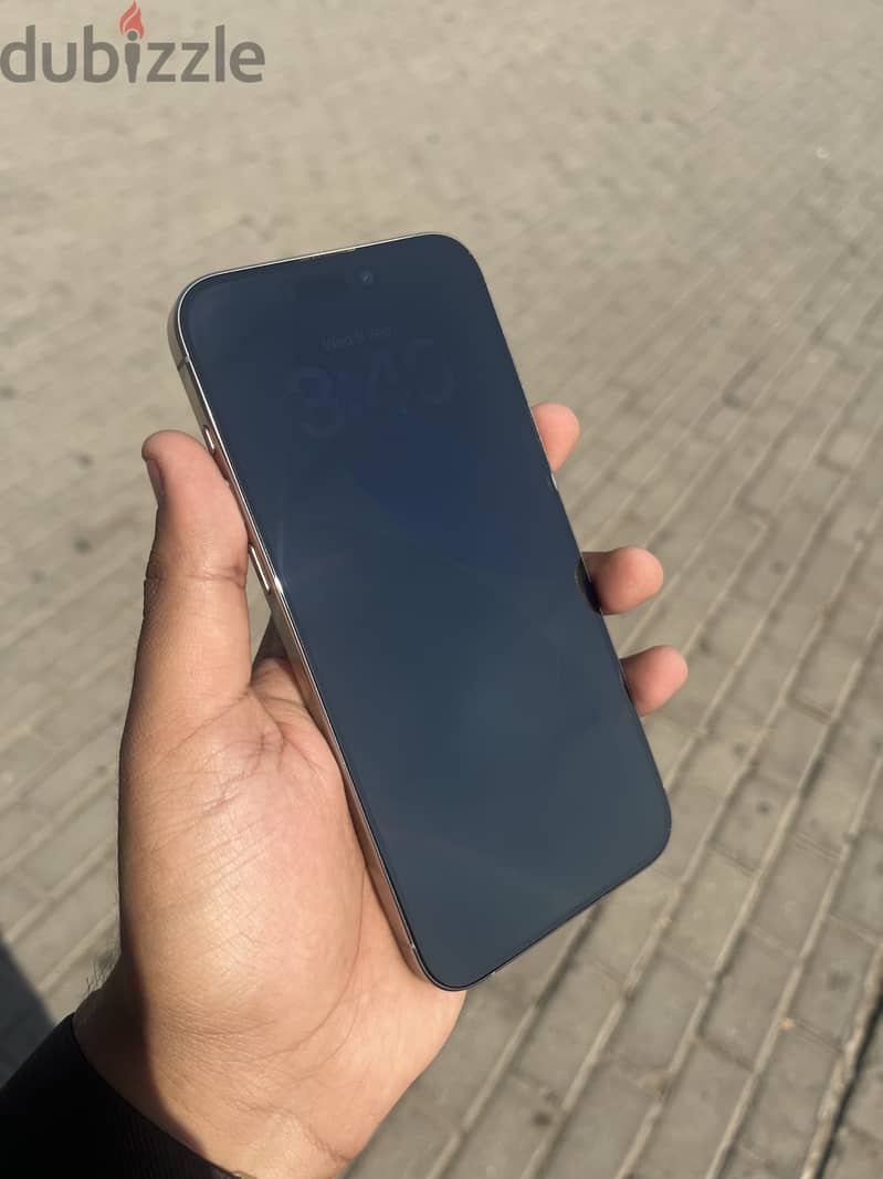 Apple - iPhone 15 Pro Max 7
