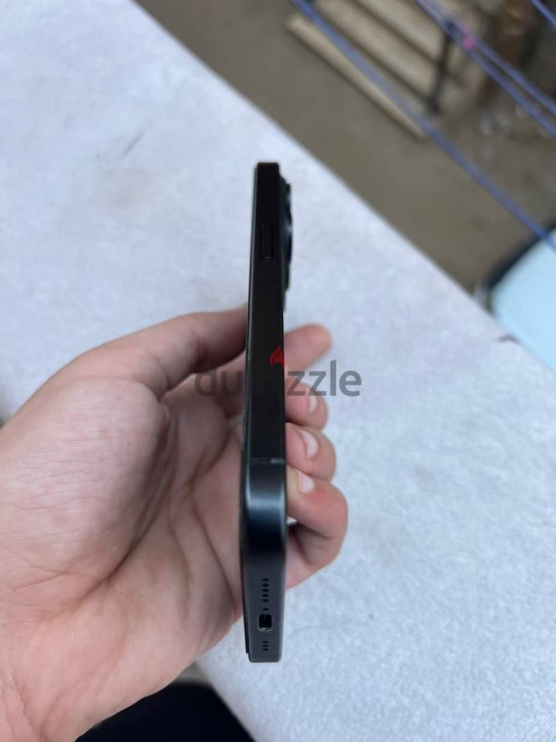 Apple - iPhone 15 Pro 1