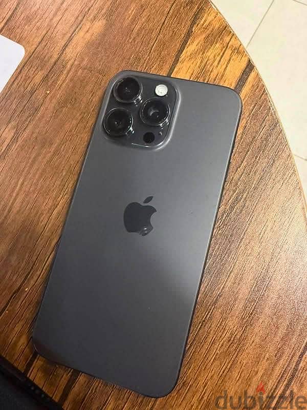 Apple - iPhone 15 Pro Max 1