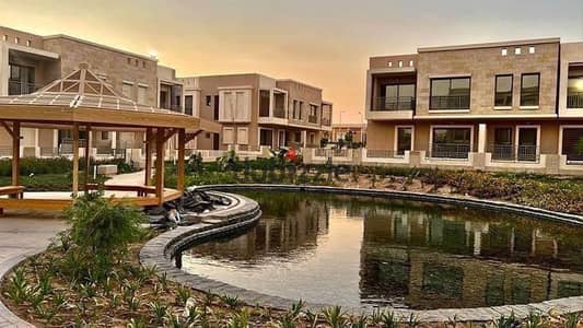 Villa for sale with a swimming pool a real bargain at a great price minutes from Palm Hills and Mountain View and close to Mivida and Sodic