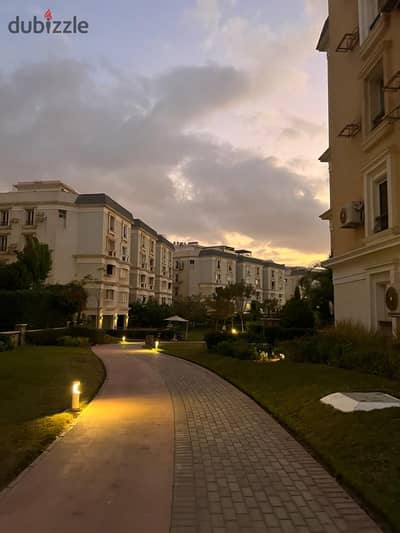 141m Prime Location Apartment for Sale in Prime Location Mountain View Hyde Park New Cairo Price Negotiable