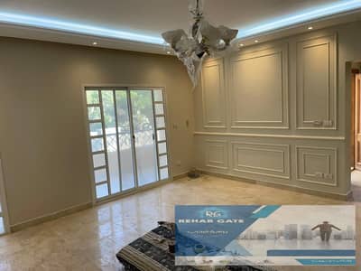 Townhouse Villa for Rent in Al Rehab City   Ready for immediate move-in  Close to the mall and amenities   Area: 200 sqm  Layout:  Spacious recept