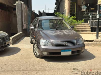Nissan Sunny 2015