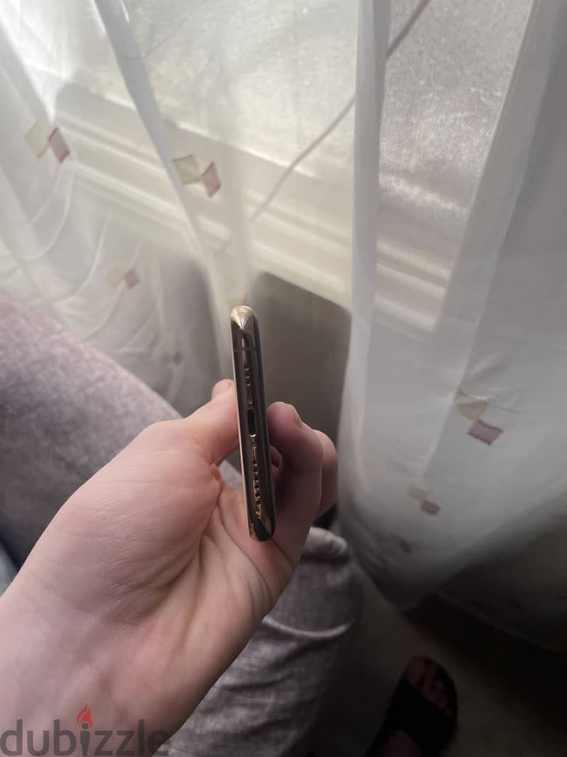 Apple - iPhone 11 Pro 5