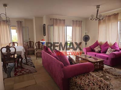 *شقه للبيع بكمبوند بيفرلي هيلز المرحله الاولي* Apartment for sale in Beverly Hills Compound, Phase 1