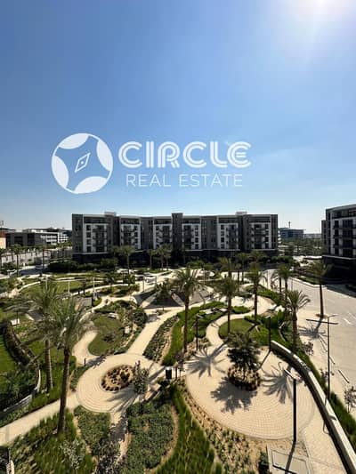 First-use, fully furnished 233 sqm smart home apartment featuring a nanny's room and underground parking available for rent in  Cairo Festival Ci
