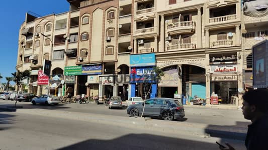 محل للبيع بالصعيدي الجديد موقع مميز جدا علي الرئيسي