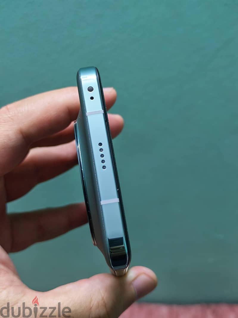 Honor Magic 5 Pro 16/512 7