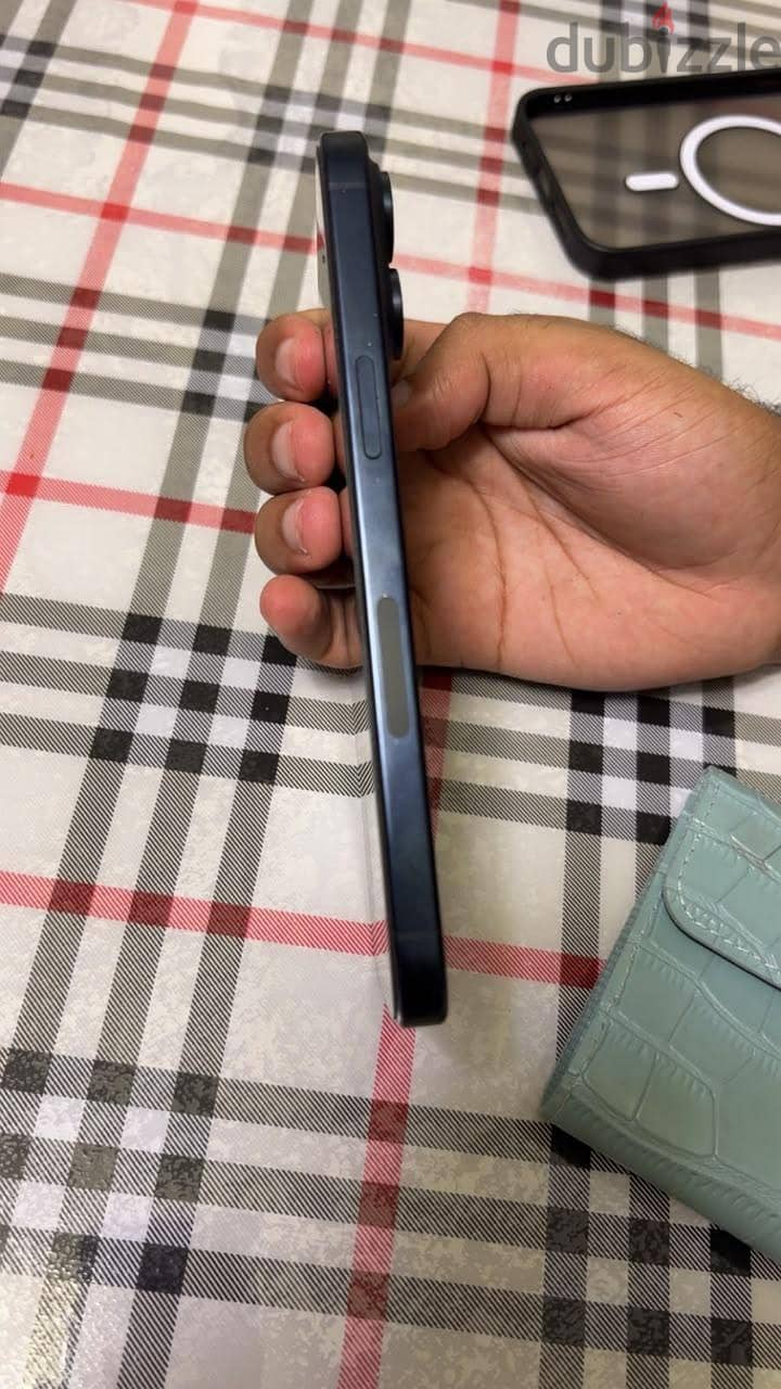 Apple - iPhone 15 Pro Max 3