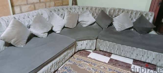 ركنه مودرن استعمال خفيف القماش جلركد مقلوب اللون بني في كافيه