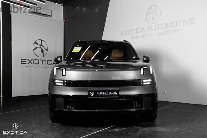 Lynk & Co 900 em-p