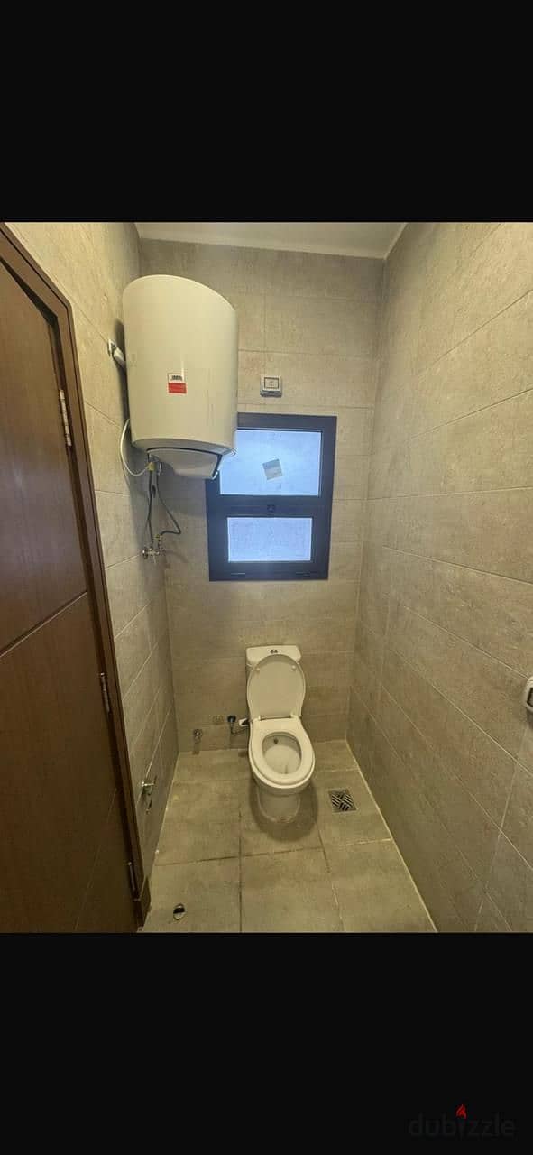 شقة بـ٣ غرف نوم في فيفث سكوير المراسم، صورة ١٢ من ١٩