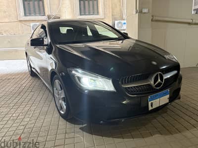 Mercedes-Benz CLA 180 2015 Urban