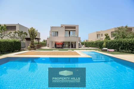 Villa for immediate handover on Dahshour Direct Link at a bargain price in front of Beverly Hills