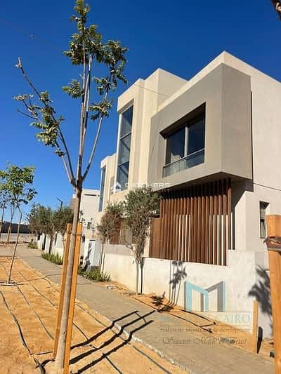 Twin house for sale in the New Administrative Capital (R7) with a 45% cash discount.