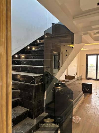 Twin House Immediate Delivery in Palm Villa next to Dashour Link