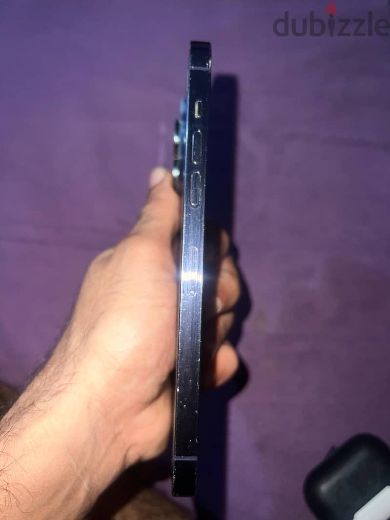 iPhone 14 Pro Max 2