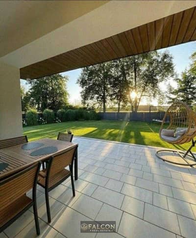 تشطيب Modern + خصـم 64% + فيـو Trible  فـيلا 166م  للبيع في طلالة هليوبوليس أمام سوديك ايست بجوار شيراتون  Talala Heliopolis In Front Sodic East
