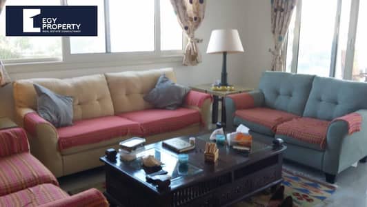 شاليه بحديقة متشطب و مفروش بالكامل للبيع في هاسيندا باي - الساحل الشمالي