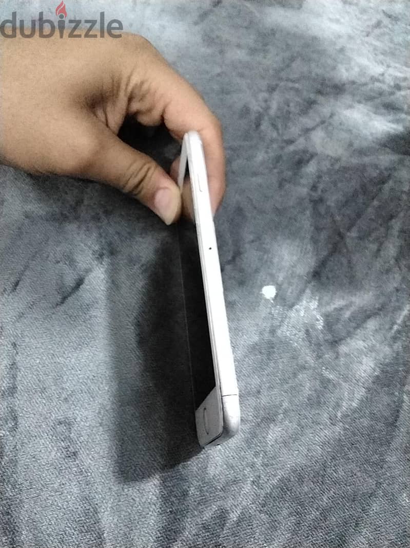 آبل - آيفون 8 2