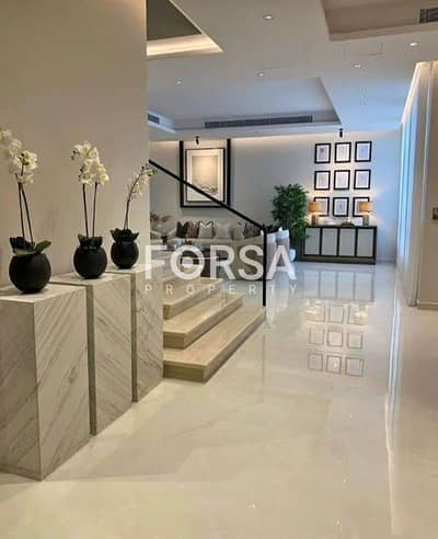 I Villa For Sale 280m Ready to delivery mountain View I City October Next to Sodic Zayed 4