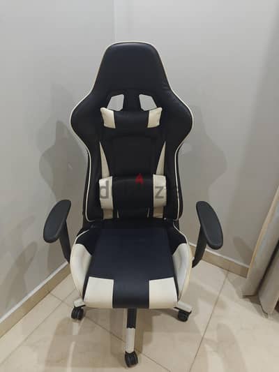Gaming chair