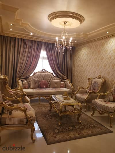 Furnished apartment masterpiece in the most upscale areas of the gathering with a master and gas and elevator