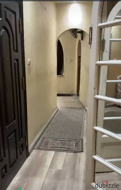 مكتب لايجار بشارع عب الخالق ثروت الريسيئ