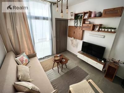Fully Furnished | pool view | Ready to Move