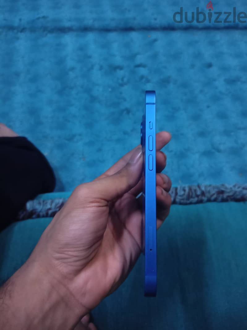 ايفون 13 للبيع 2