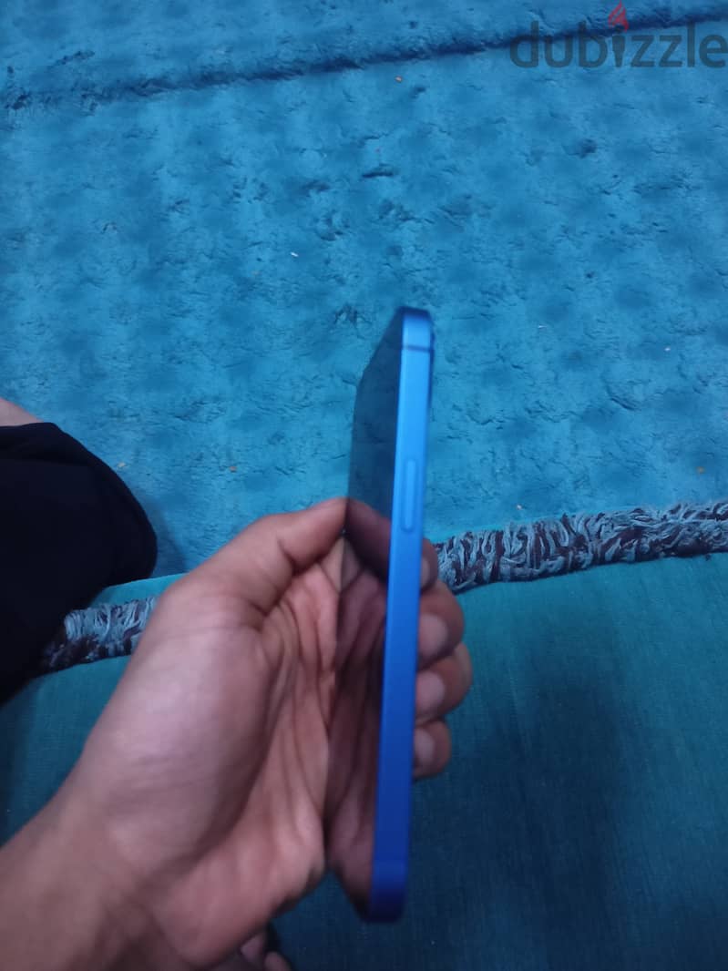 ايفون 13 للبيع 3