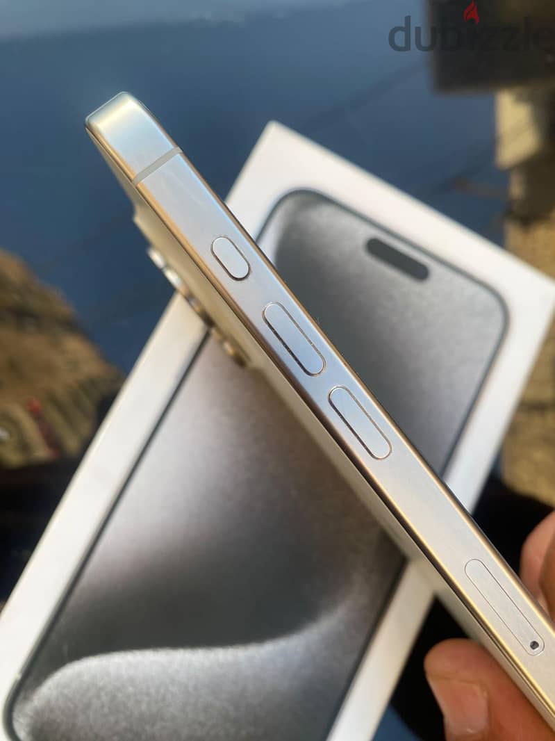 Apple - iPhone 15 Pro Max 1