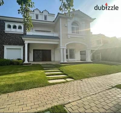 Crown Palace for sale  670 sqm fully finished ready for immediate delivery  Mountain View 1.1 Compound Fifth Settlement
