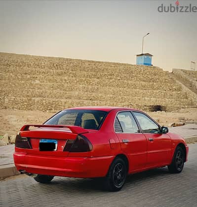 ميتسوبيشي لانسر 1998