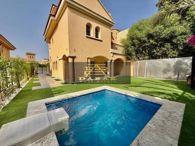 Villa for sale in Madinaty, first occupancy with swimming pool, luxurious finishes with a professional company