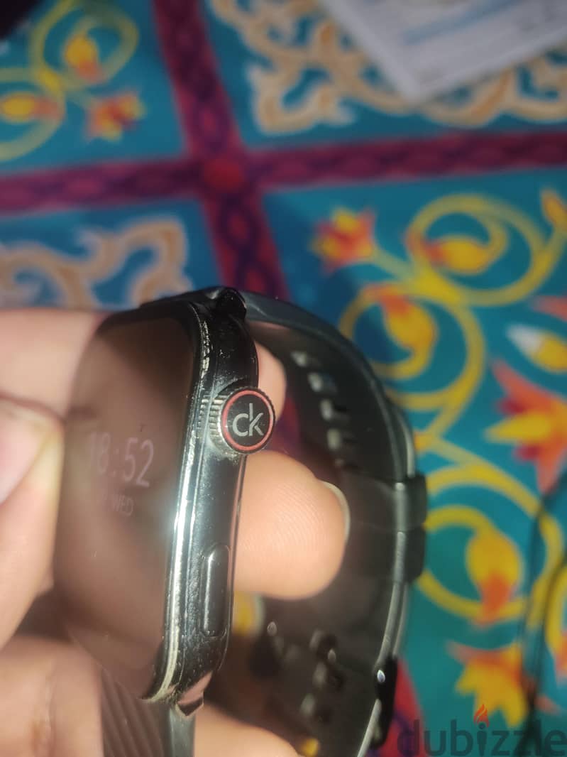 ساعة اسكاي 4