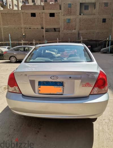 هيونداي XD 2005