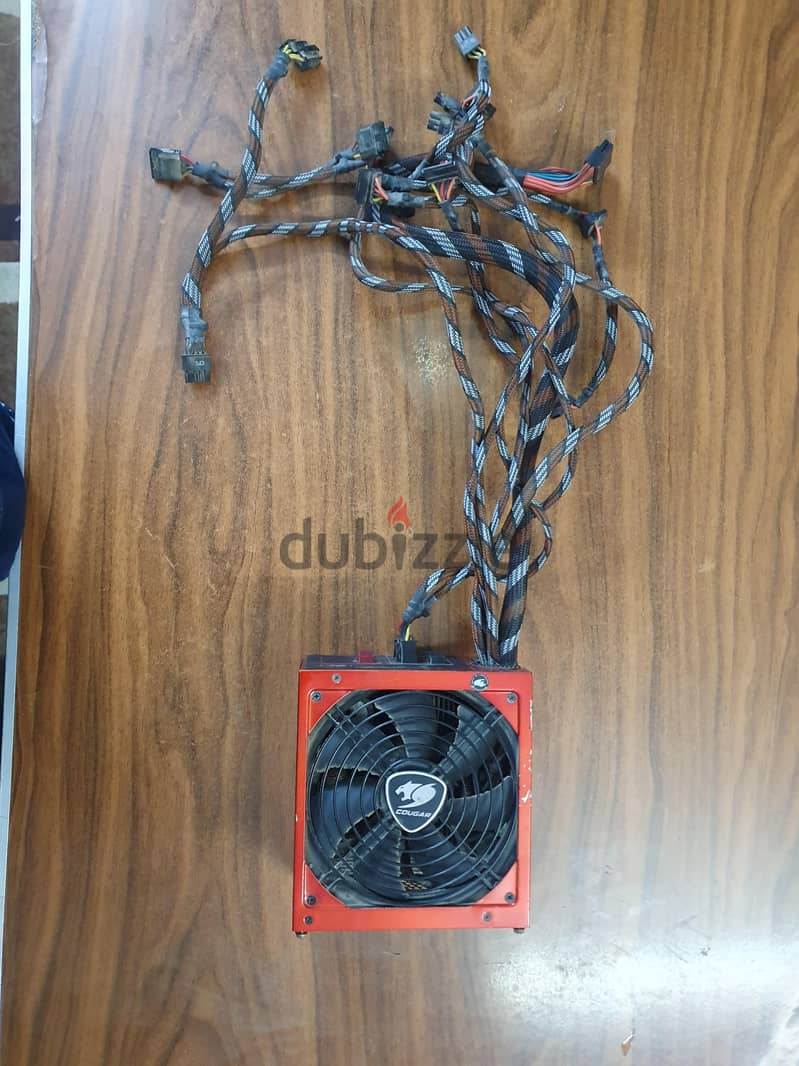 Power Supply Cougar 700w With Extra outputs 3A 2