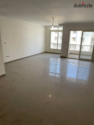 شقة مميزة للبيع في كمبوند جايد Jayd New Cairo بجوار السوق الشرقي الرحاب تشطيب سوبر لوكس أقل سعر في السوق