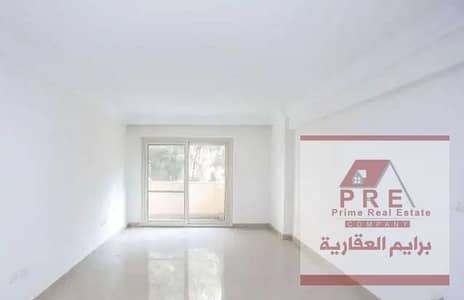شقه للايجار ف سبورتنج بالقرب من البحر - 170م - برج حديث