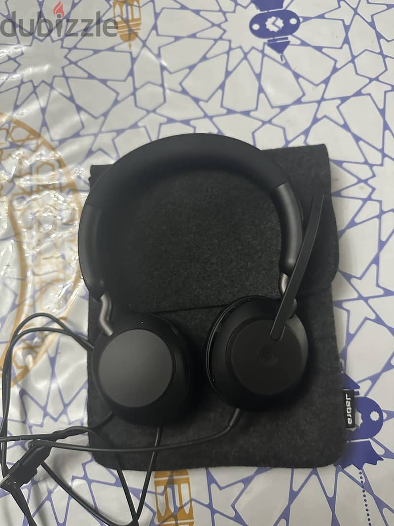 Jabra Evolve2 40 SE 3