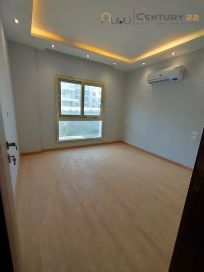 Premium Ultra Super Lux Finishing, Ground Apartment for Sale in Mountain View iCity – Fifth Settlement - Ready to move - The lowest price - Hot deal -