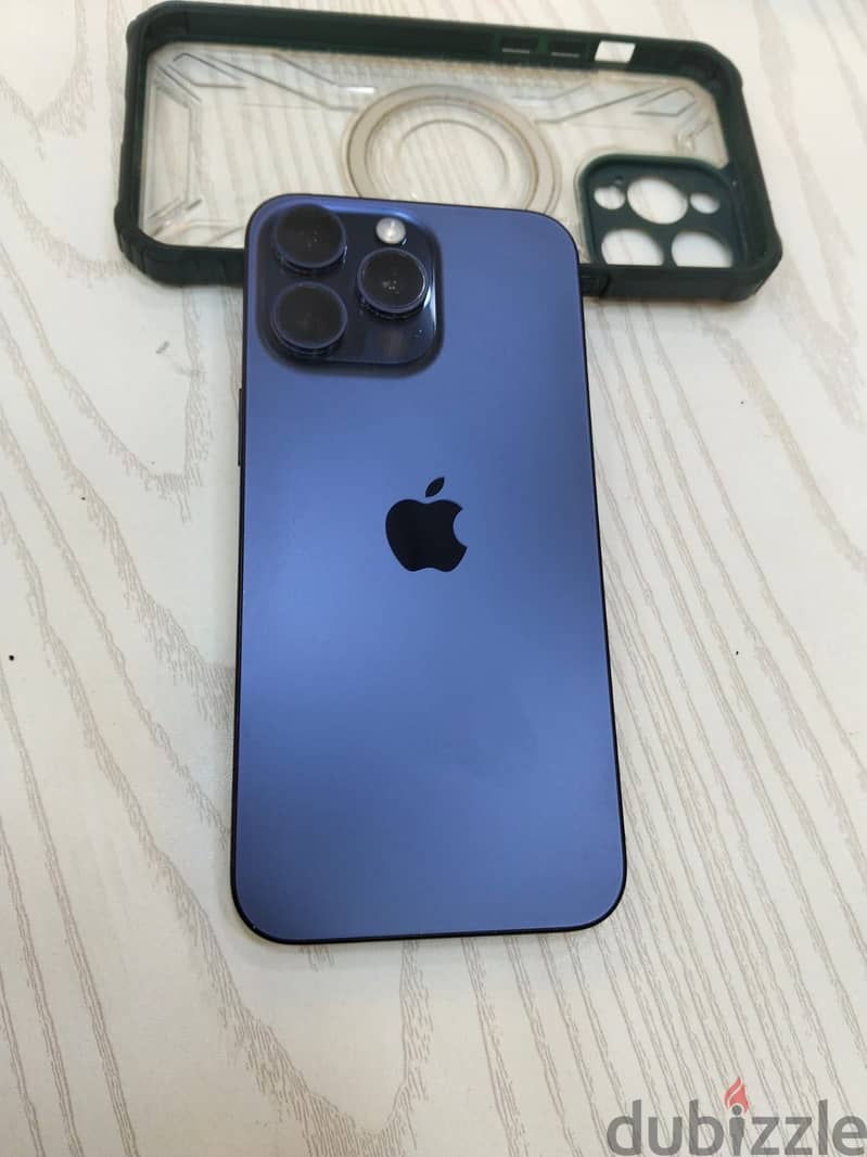 Apple - iPhone 15 Pro Max 5