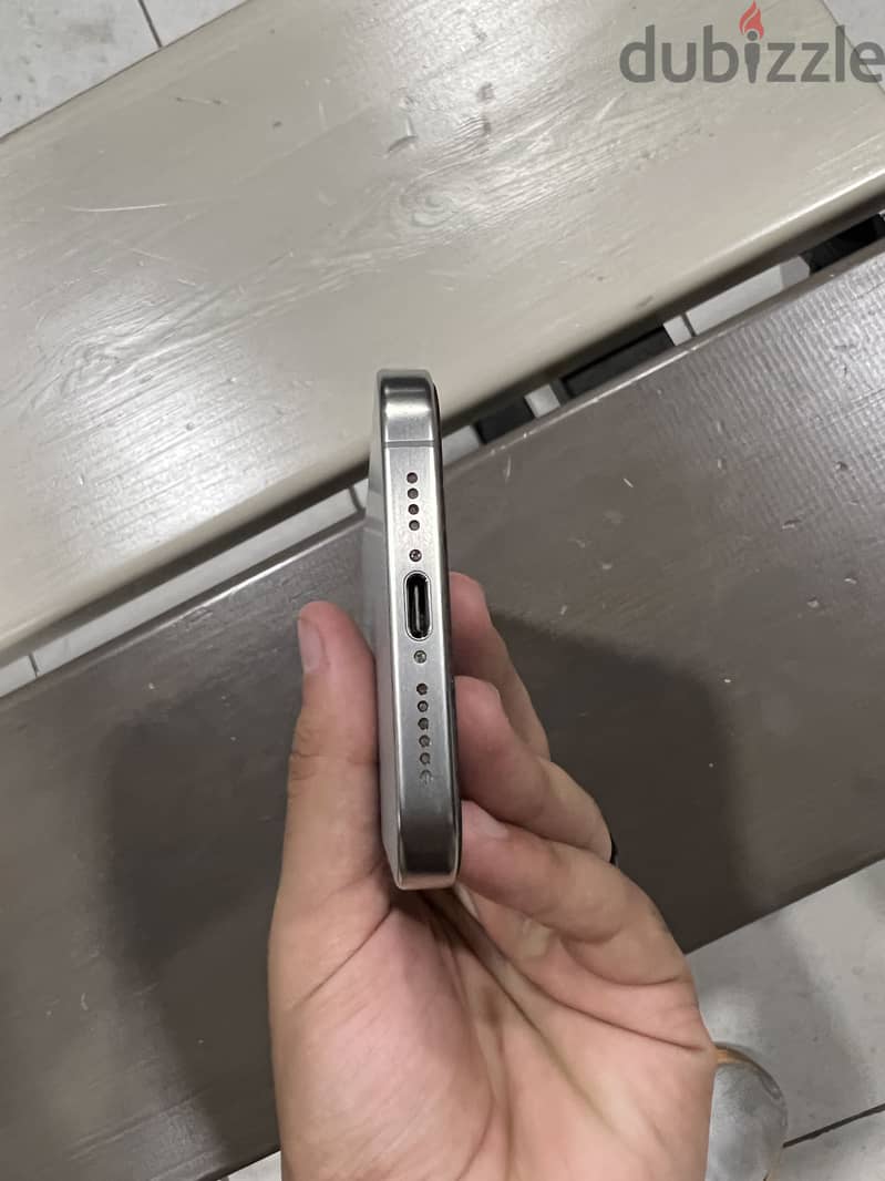 Apple - iPhone 15 Pro Max 5
