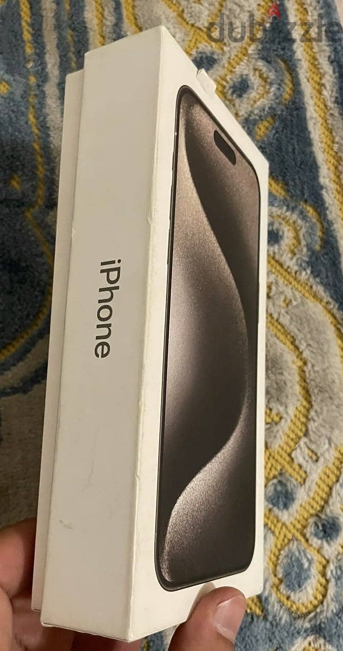 Apple - iPhone 15 Pro Max 7
